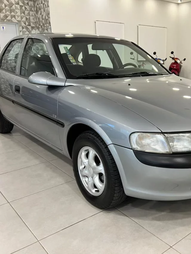 Vectra GLS 1997 segue em estado de 0km nos dias atuais Chevrolet Vectra GLS 2.0 / Foto: Reginaldo de Campinas