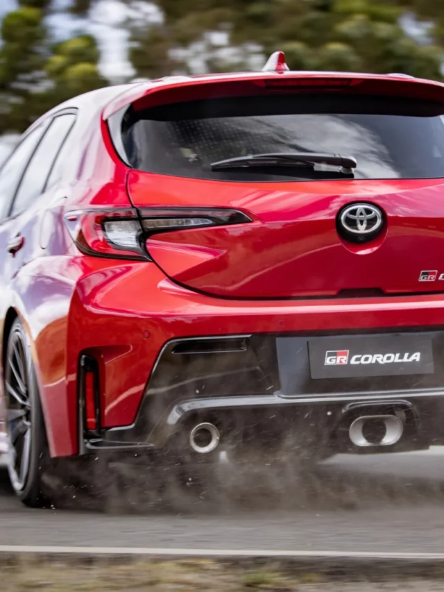 R$ 416.990 reais? Novo GR Corolla 2024 chegou para impactar Toyota GR Corolla 2024 / Foto reprodução / Toyota